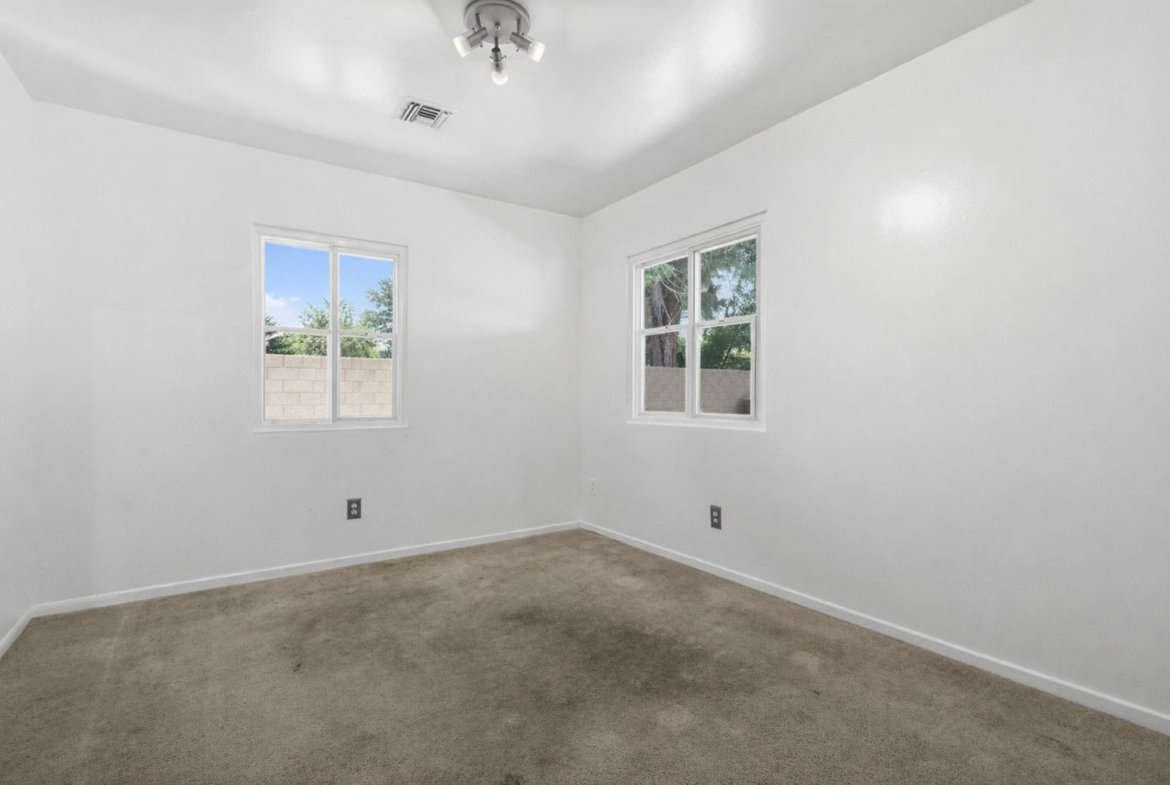 1668 Anaheim Street, Harbor City Casa Bella Realty Group